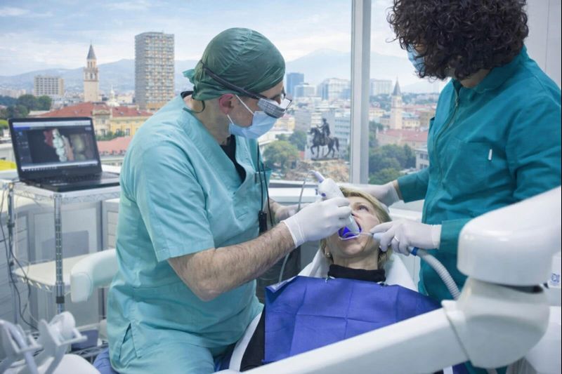 Dentiste Tirana Albanie